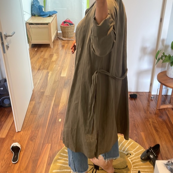 Princess goes Hollywood pure linen shirt dress - Picture 8 of 9